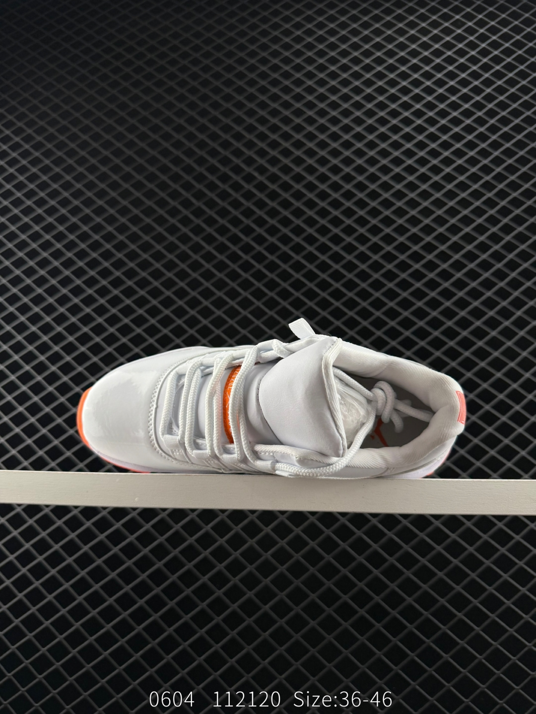 Nike Air Jordan 11 Retro Low”Concord“